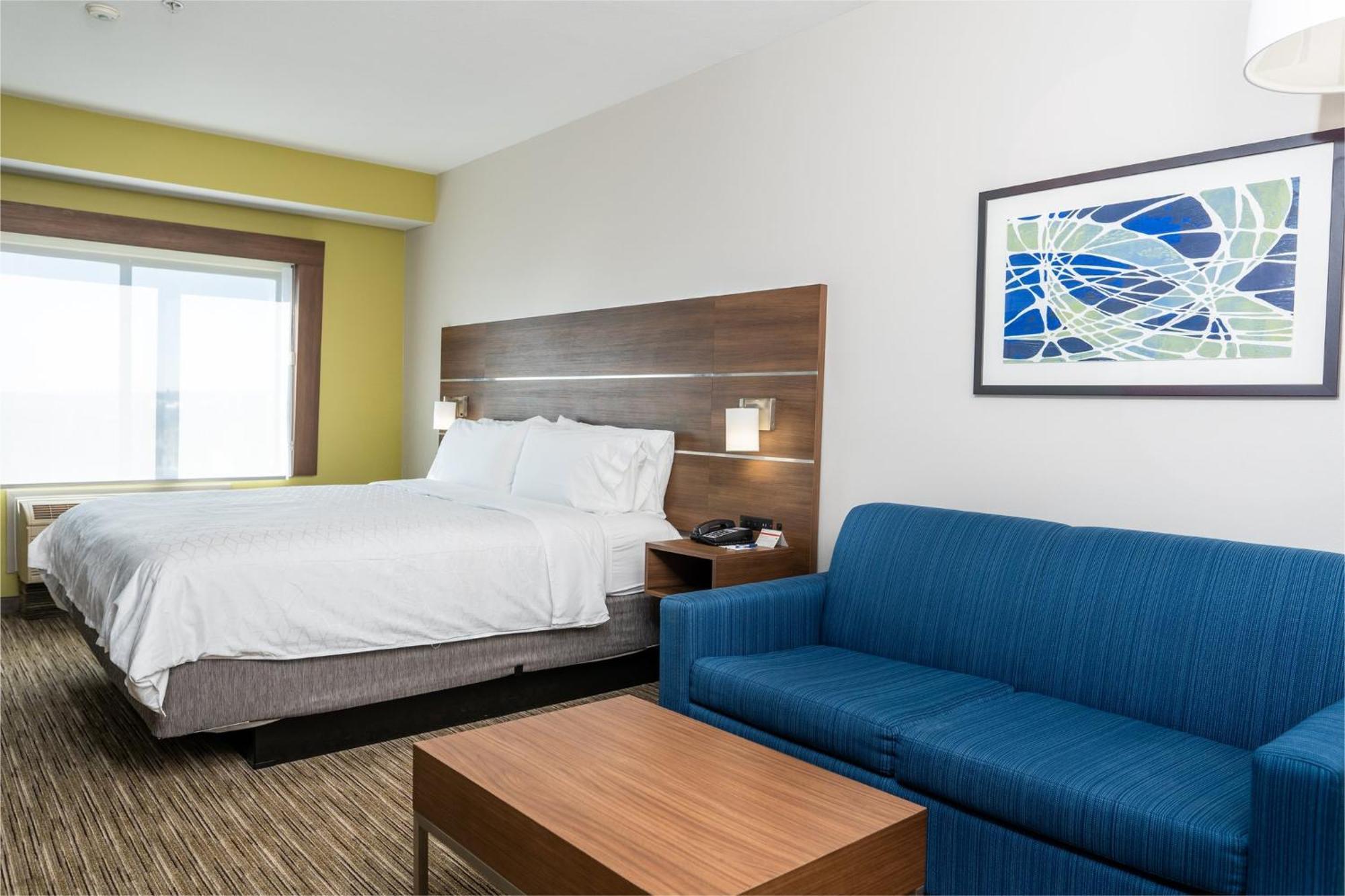Express & - Forest, An Ihg Hotel 3*